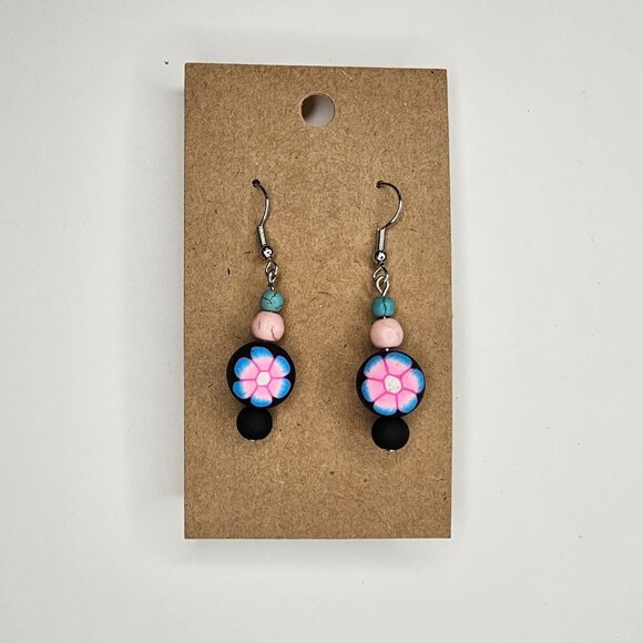 🌟Clay and Stone Flower Beaded Earrings🌟 - Picture 3 of 3